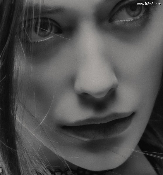 黑白美女肖像摄影图片