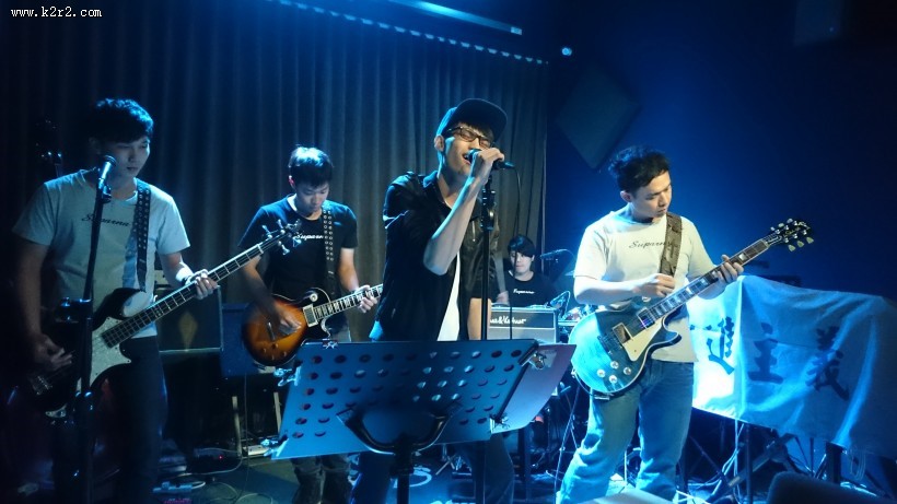 明星音乐演唱会现场图片