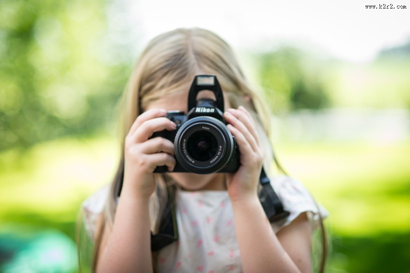 正在拍照的摄影师图片大全