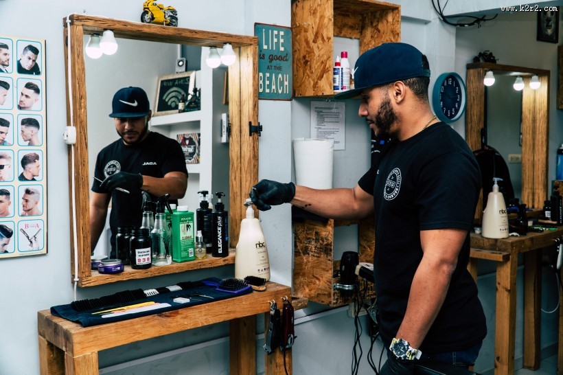 专业的理发师图片