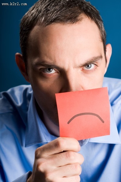 忧伤的男士图片