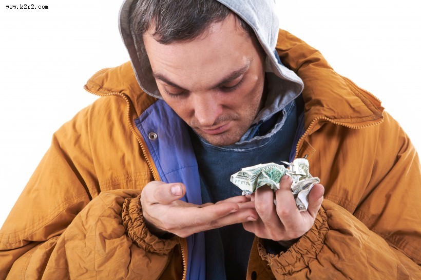 忧伤的男士图片