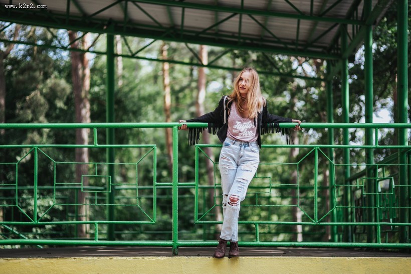 美女模特的街拍图片