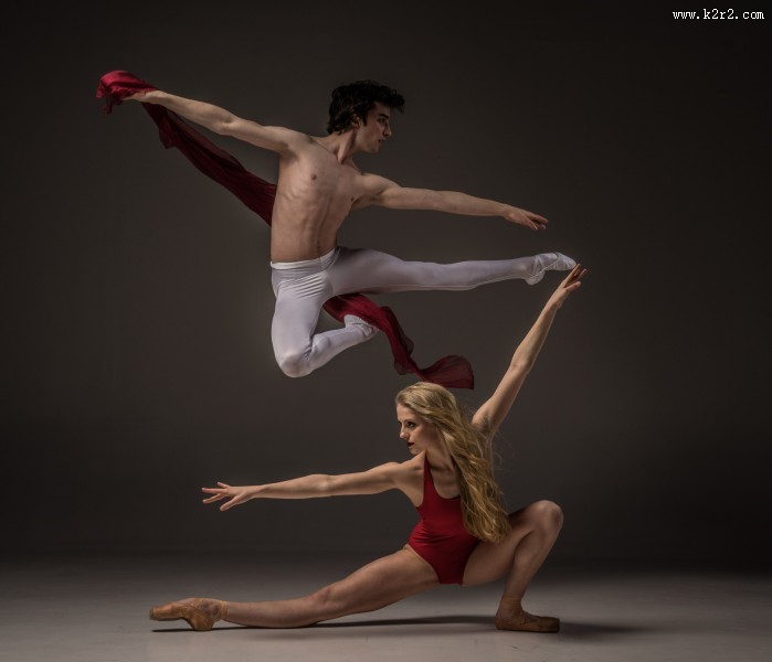 双人芭蕾舞表演图片