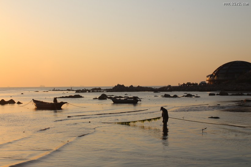 在工作的人们图片