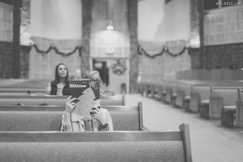 人们在看书的图片大全