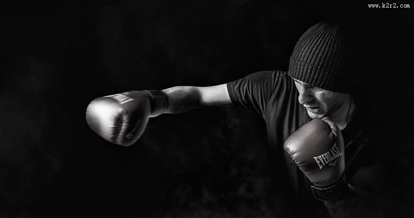 运动的男人图片