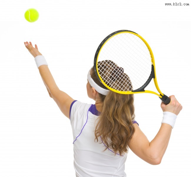 打网球的运动员图片