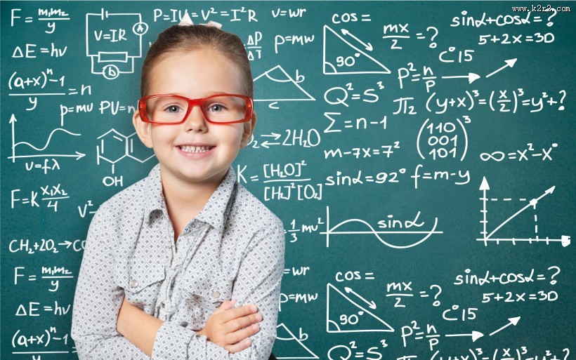 认真学习的小孩图片