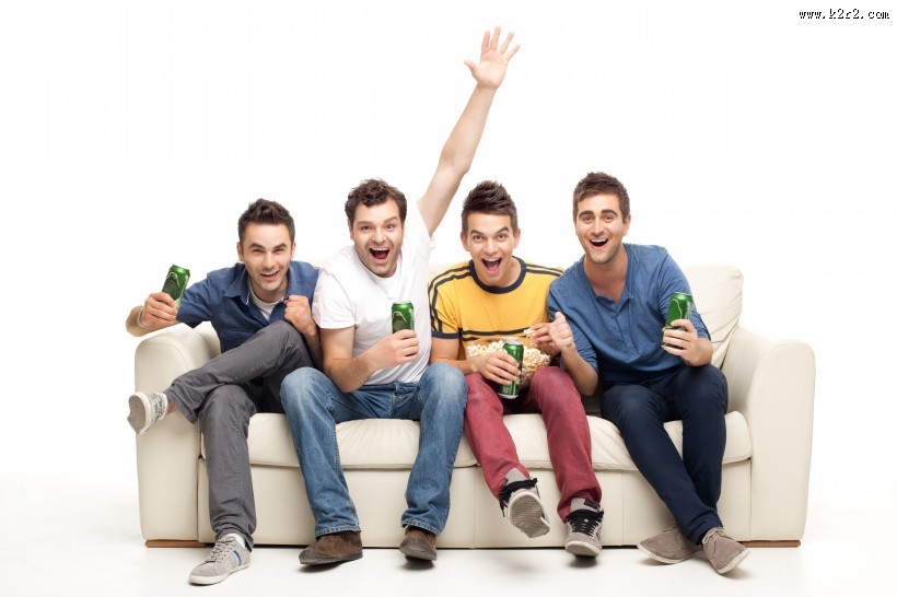 活力十足的时尚青年图片