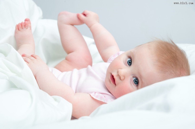 妈咪和宝宝在一起的图片