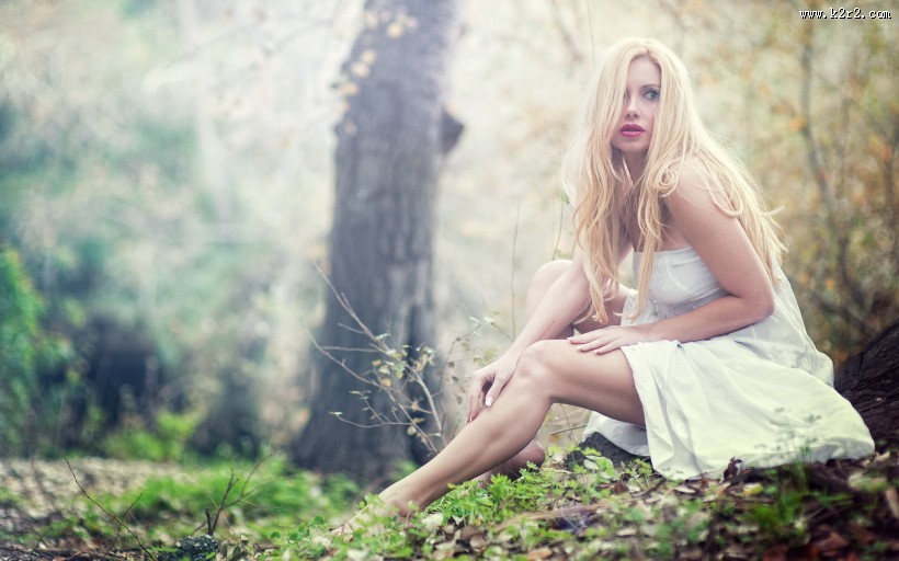 唯美的女孩图片