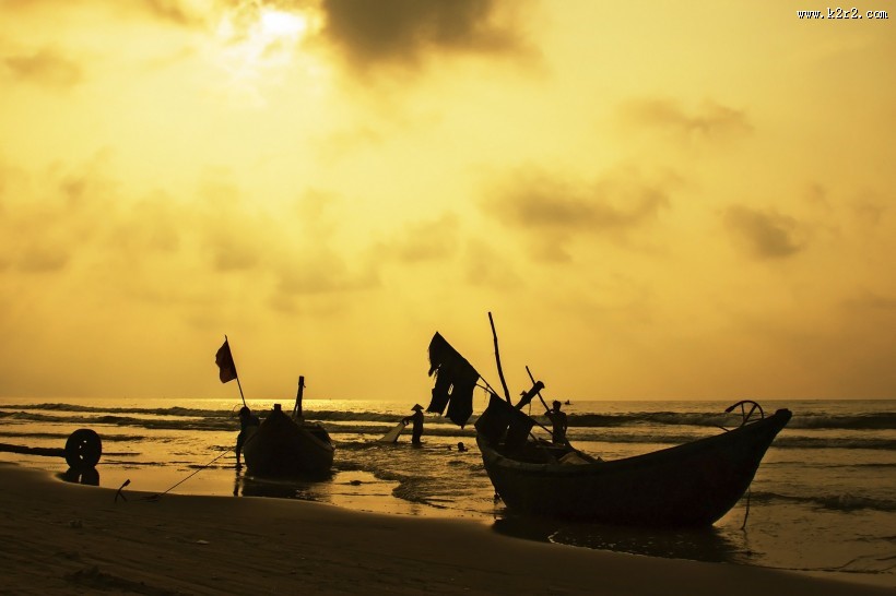 早起捕鱼的人图片大全