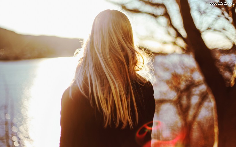 唯美女孩背影图片