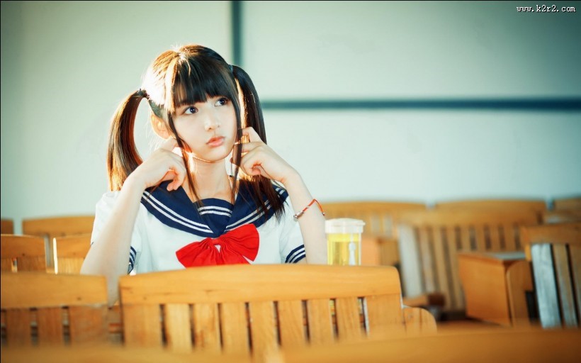 清新的校园美女图片