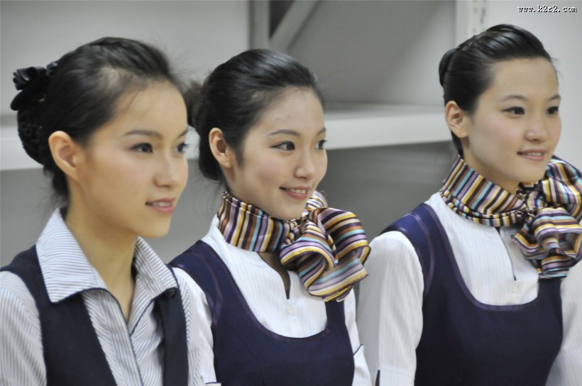 美丽的空姐图片