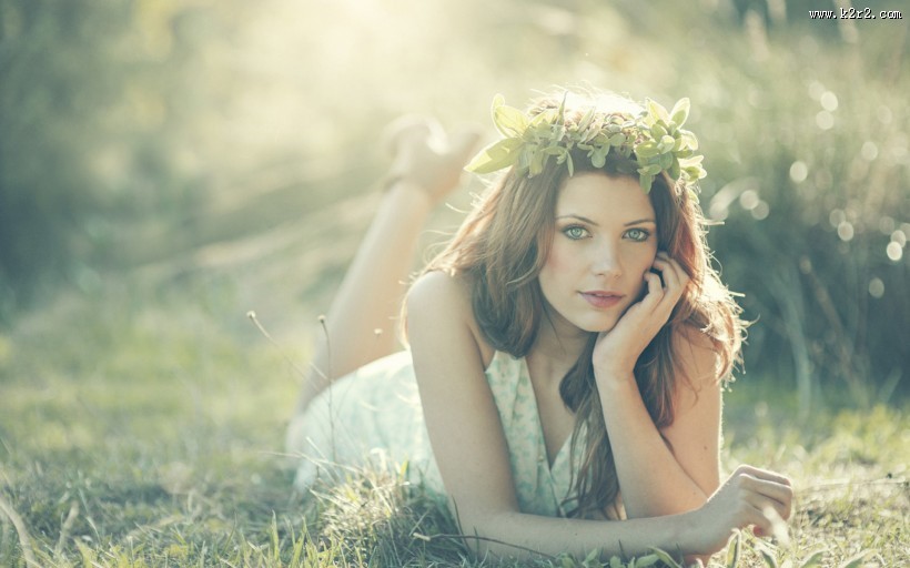 戴花环的美女图片大全