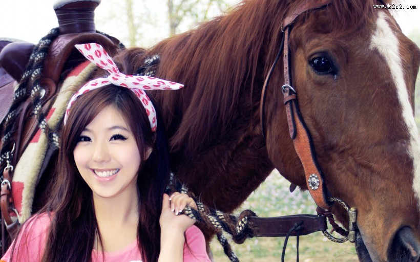 人与马友好图片大全