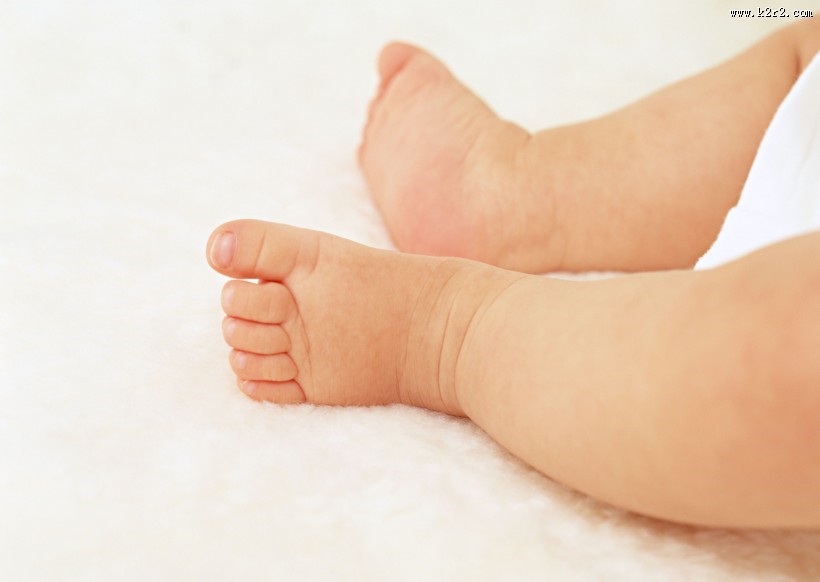 婴儿可爱的小脚图片