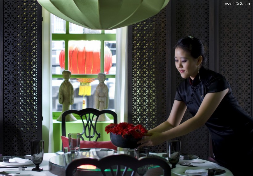 文华东方酒店服务人员图片