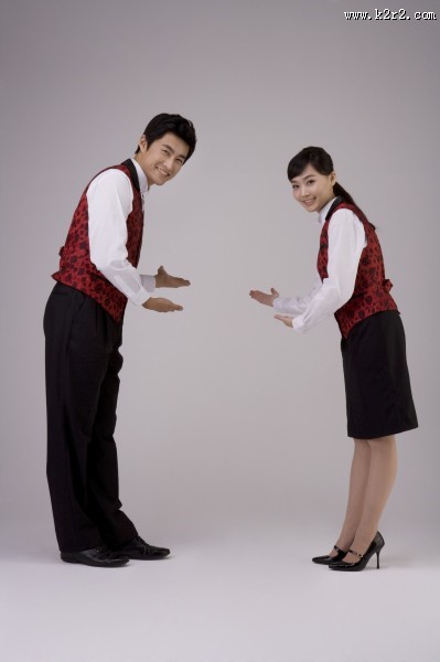 餐厅服务生形象图片大全