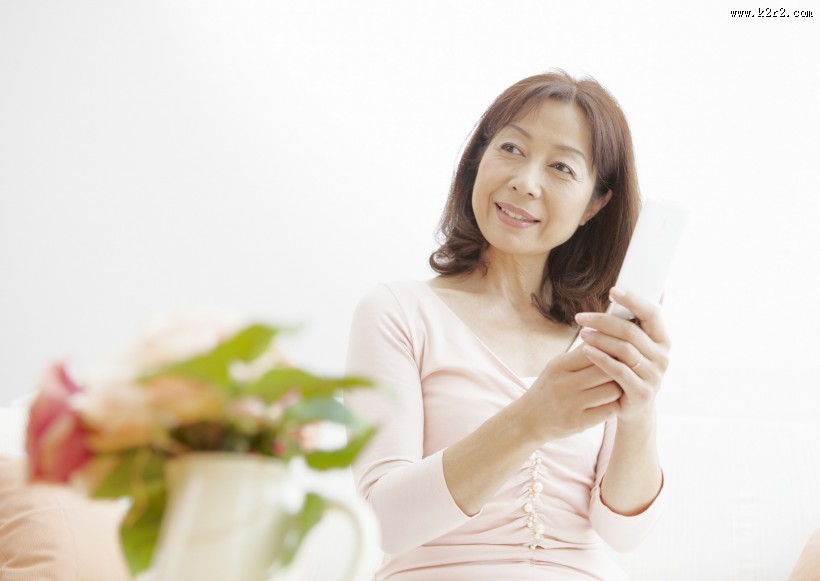 老人和家人幸福图片