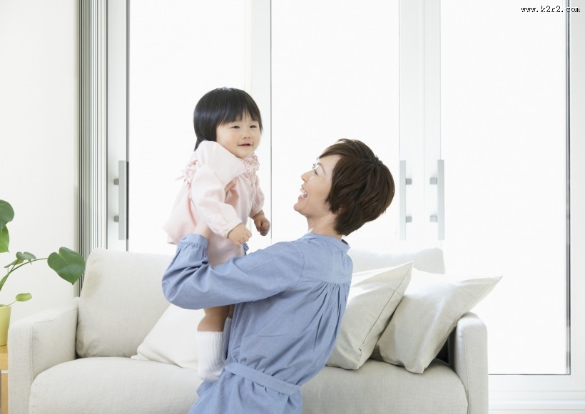 家庭温馨客厅图片