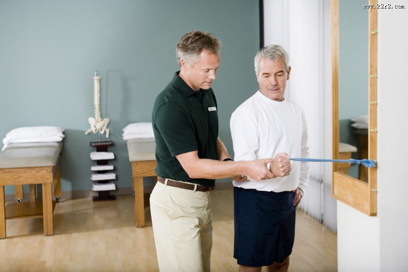 老年物理治疗图片大全