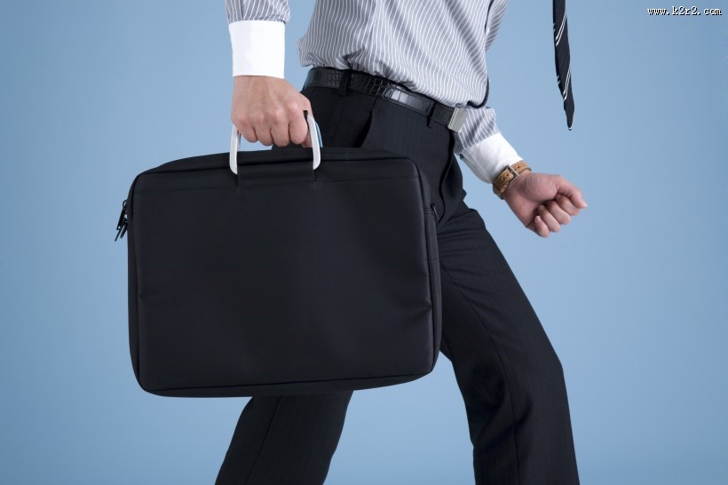 男性空白告示图片