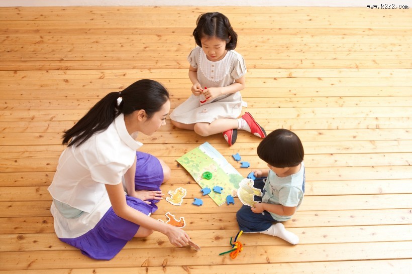 儿童家庭教育图片