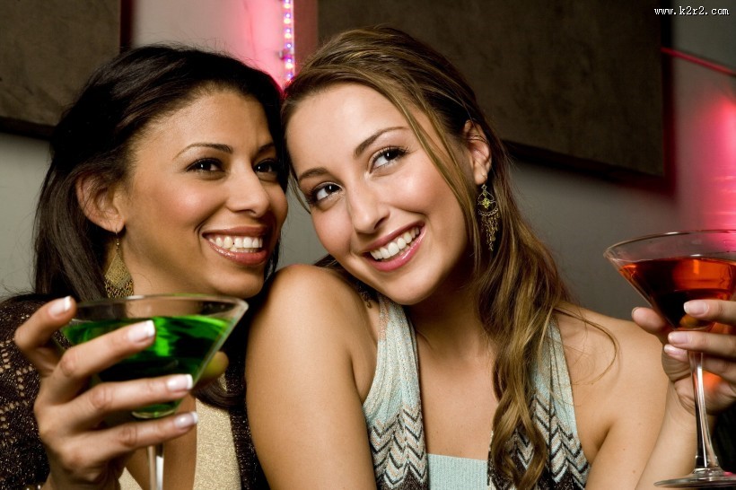 夜店情景特写图片