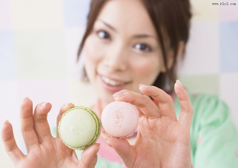 可爱女生和甜点美食图片大全