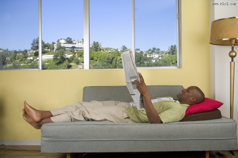 男性家中生活图片大全