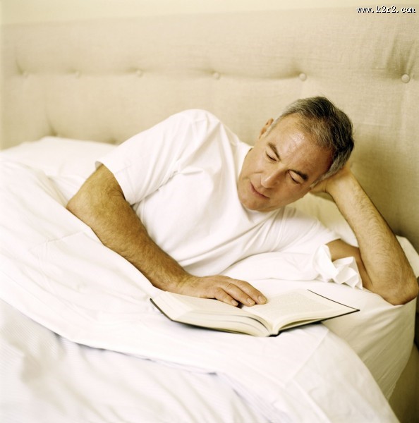 男性家中生活图片大全