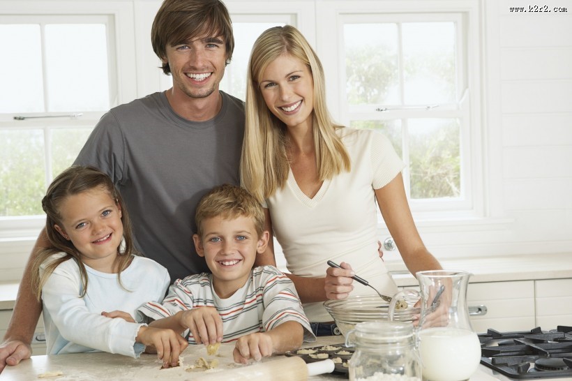 全家动手做饭图片大全