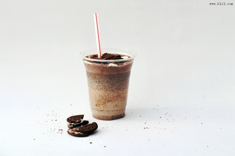 浓稠的水果奶昔图片大全