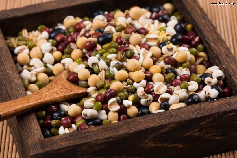 健康营养的五谷杂粮图片