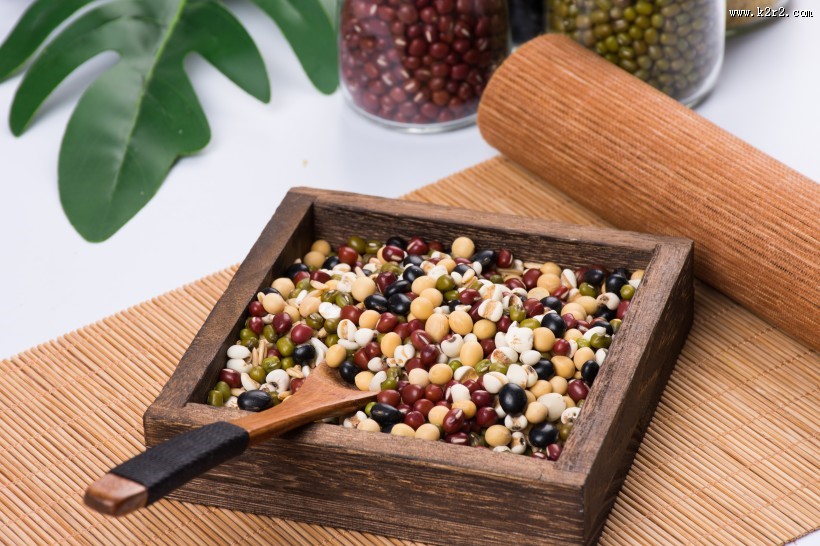 健康营养的五谷杂粮图片