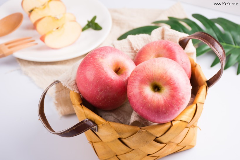 酸甜可口的红富士苹果图片大全