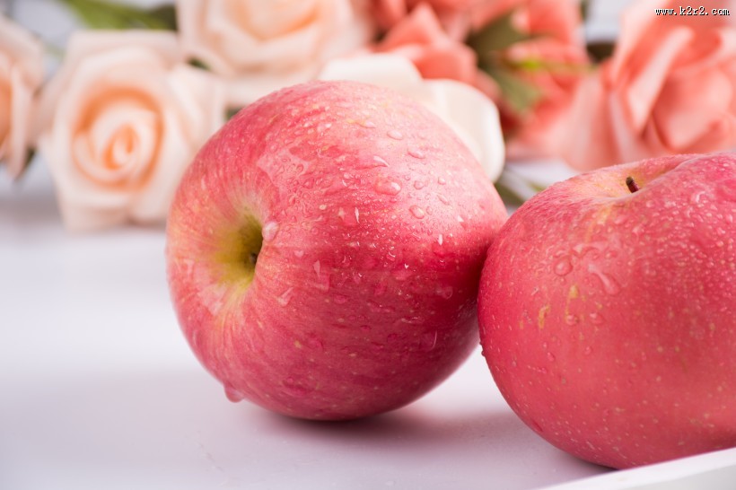 酸甜可口的红富士苹果图片大全