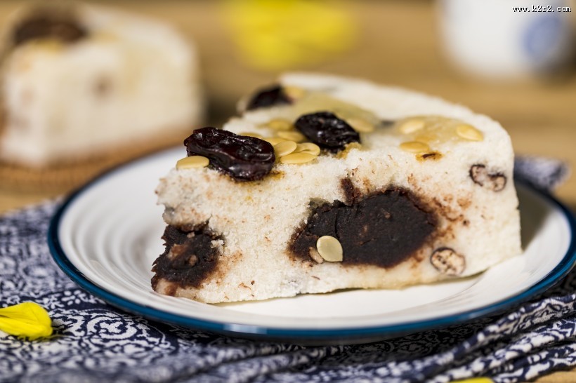 江浙沪风俗五颜六色的重阳节桂花糕图片