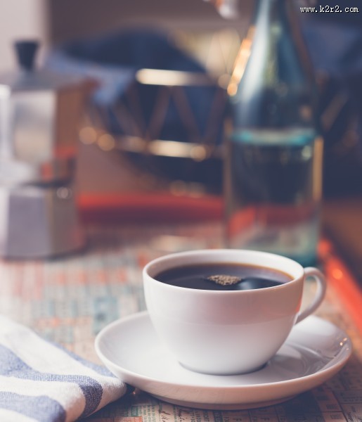 一杯香醇浓郁的咖啡图片