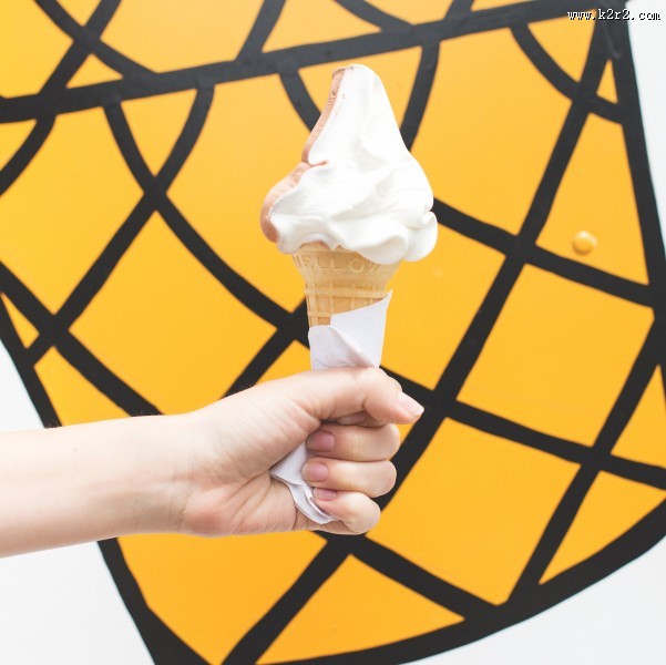 甜筒冰淇淋图片大全