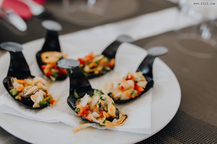 丰盛的海鲜大餐图片