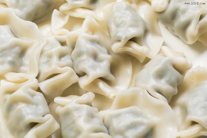 煮熟的饺子图片