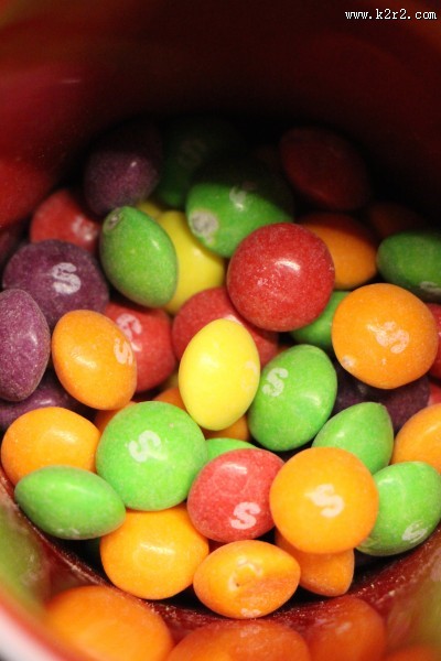 色彩斑斓的糖果图片