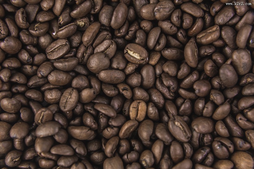 醇香的咖啡豆图片