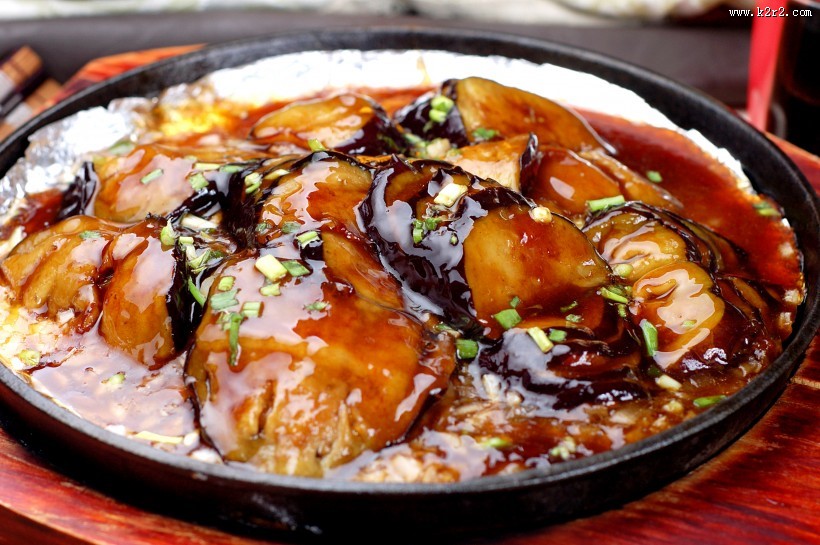好吃的铁板红烧茄盒图片