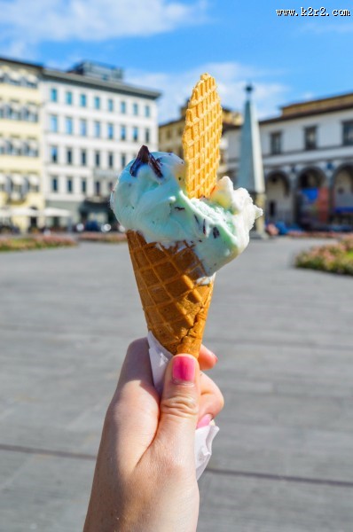 好吃的冰淇淋图片