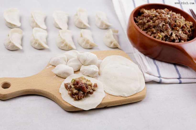 美味饺子制作过程图片